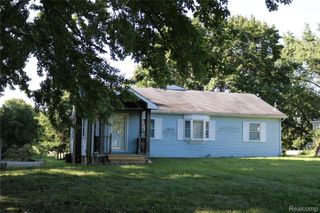 8294 Davison Road, Davison, MI 48423