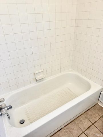 3509 N Reserve Street, Muncie, IN 47034