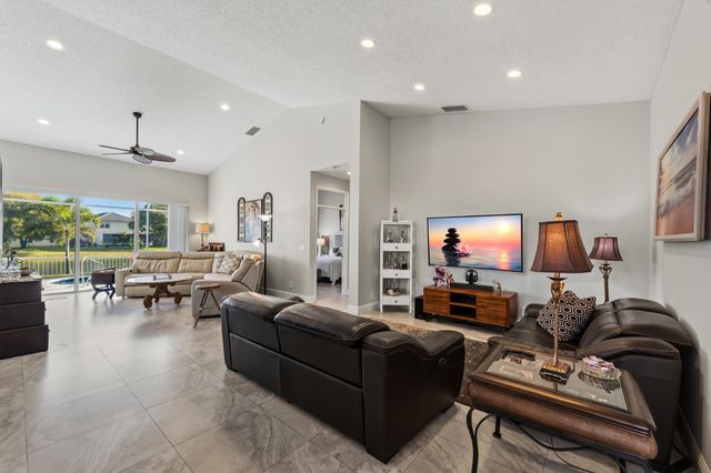 7408 Rockbridge Circle, Lake Worth, FL 33467