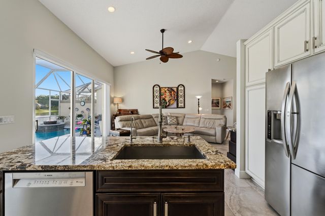 7408 Rockbridge Circle, Lake Worth, FL 33467