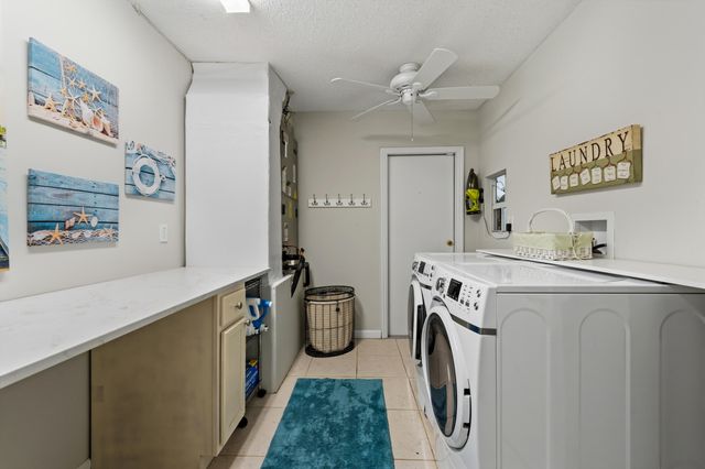 7408 Rockbridge Circle, Lake Worth, FL 33467