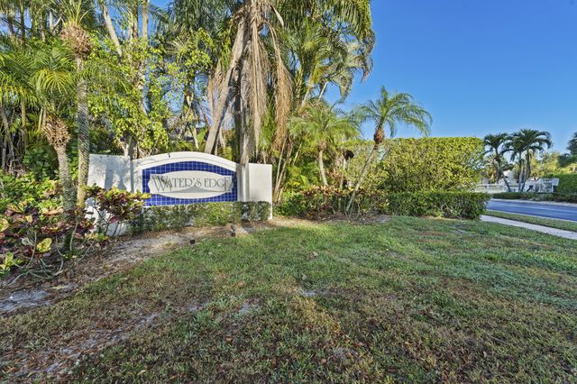 7408 Rockbridge Circle, Lake Worth, FL 33467