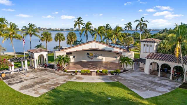 7408 Rockbridge Circle, Lake Worth, FL 33467