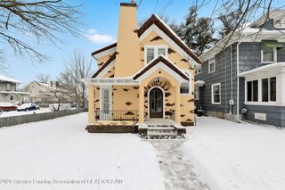 1917 Teel Avenue, Lansing, MI 48910