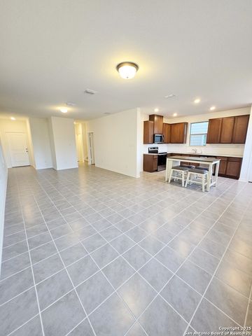 10643 W Military Dr Unit 37, San Antonio, TX 78251