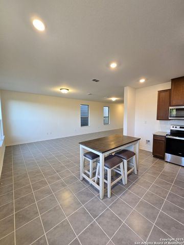 10643 W Military Dr Unit 37, San Antonio, TX 78251
