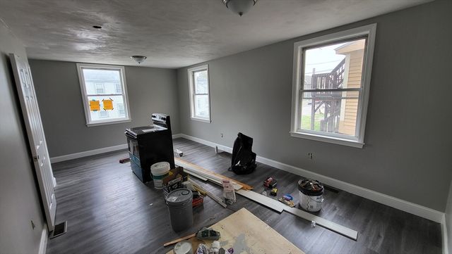 50 Willow Street 50, Lowell, MA 01852