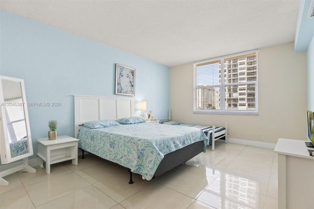 2501 S Ocean Dr 438, Hollywood, FL 33019