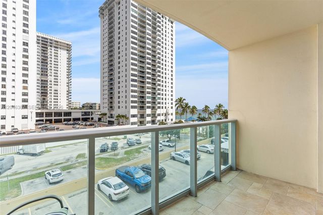 2501 S Ocean Dr 438, Hollywood, FL 33019