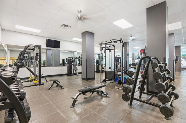2501 S Ocean Dr 438, Hollywood, FL 33019