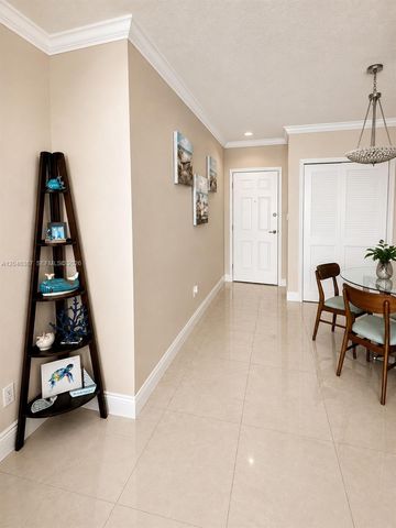 2501 S Ocean Dr 438, Hollywood, FL 33019