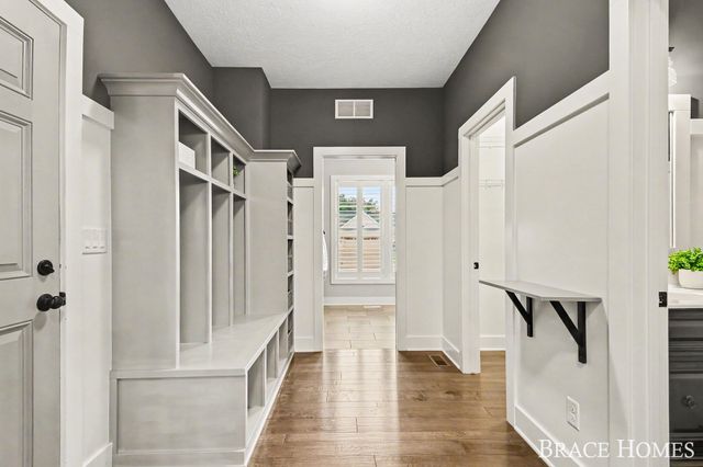 7949 Byron Depot Drive SW, Byron Center, MI 49315