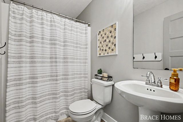 7949 Byron Depot Drive SW, Byron Center, MI 49315