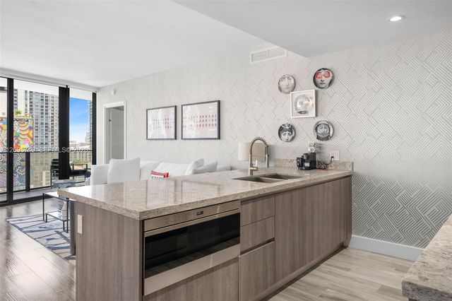 801 S Miami Avenue 1604, Miami, FL 33130