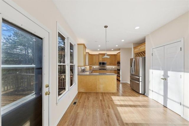 834 Valley Drive, Canton, GA 30114