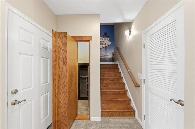 834 Valley Drive, Canton, GA 30114