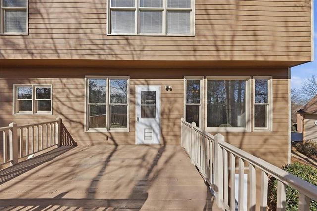 834 Valley Drive, Canton, GA 30114