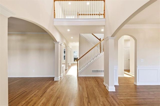 834 Valley Drive, Canton, GA 30114