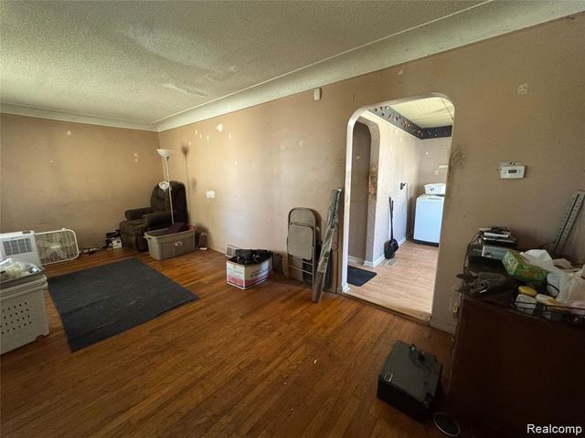 20773 Marie Avenue, Warren, MI 48089