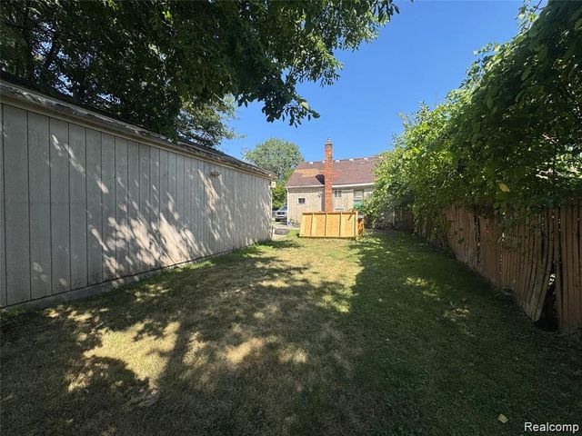 20773 Marie Avenue, Warren, MI 48089