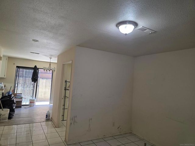 1332 LA TEMPRA CORTE, Chula Vista, CA 91911