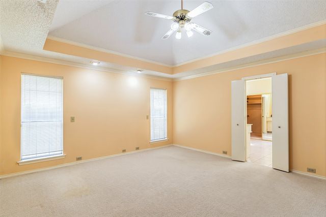 2337 Fox Glenn Circle, Bedford, TX 76021