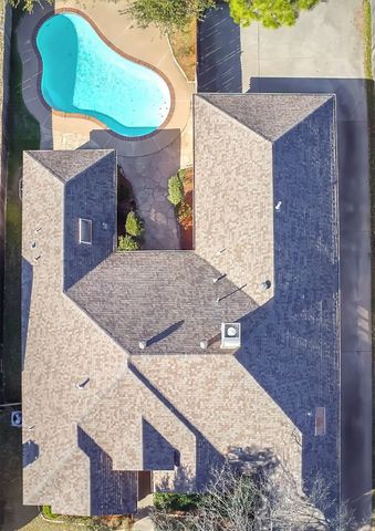 2337 Fox Glenn Circle, Bedford, TX 76021