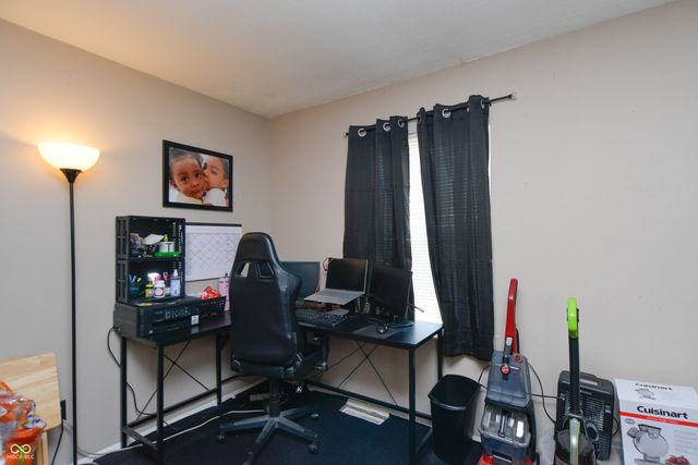 2714 Baltimore Avenue, Indianapolis, IN 46218