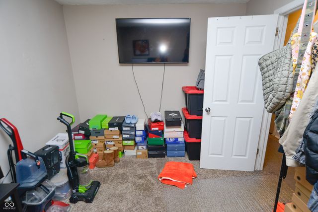 2714 Baltimore Avenue, Indianapolis, IN 46218