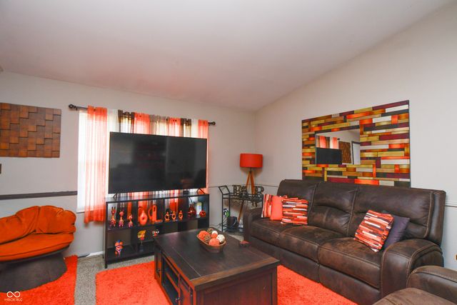 2714 Baltimore Avenue, Indianapolis, IN 46218