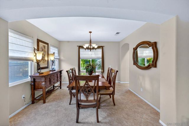 2555 N Trail Court, Chula Vista, CA 91914