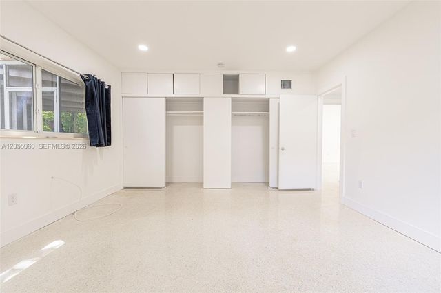 580 University Drive 2, Coral Gables, FL 33134
