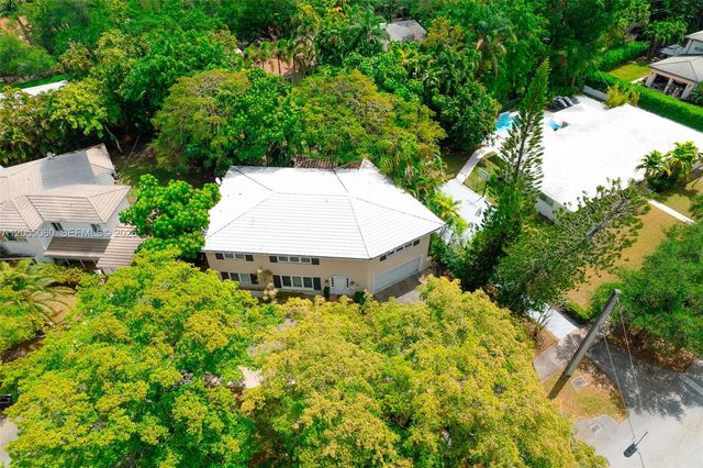 580 University Drive 2, Coral Gables, FL 33134