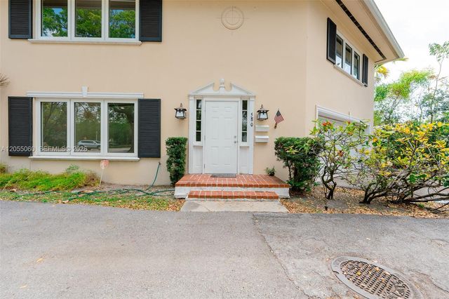 580 University Drive 2, Coral Gables, FL 33134
