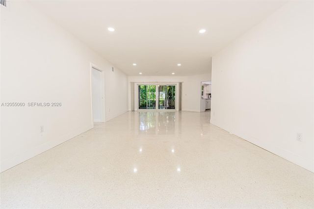 580 University Drive 2, Coral Gables, FL 33134
