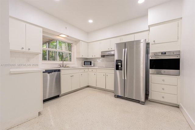 580 University Drive 2, Coral Gables, FL 33134