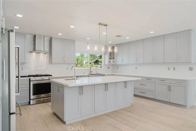 11072 Chimineas Avenue, Porter Ranch, CA 91326