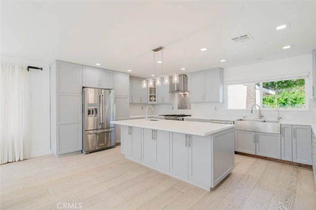 11072 Chimineas Avenue, Porter Ranch, CA 91326