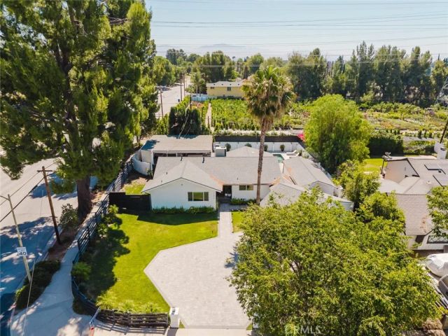 11072 Chimineas Avenue, Porter Ranch, CA 91326