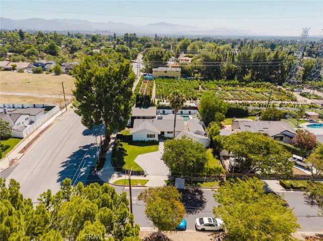 11072 Chimineas Avenue, Porter Ranch, CA 91326
