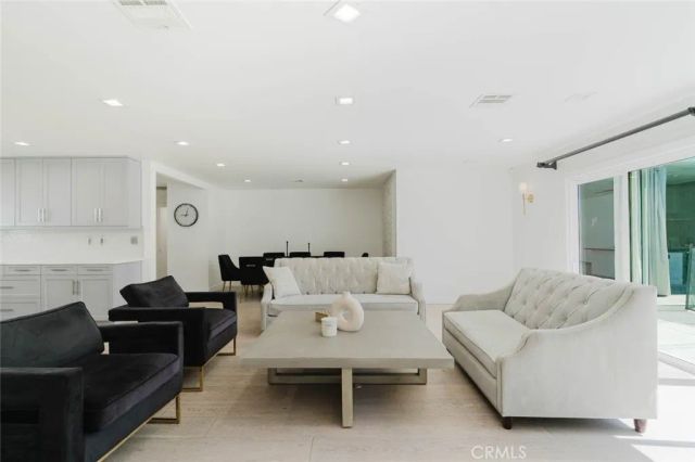 11072 Chimineas Avenue, Porter Ranch, CA 91326