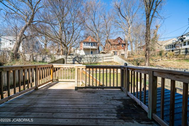 706 HOBBS TERRACE, Jefferson City, MO 65101