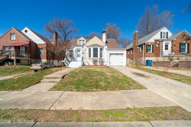 706 HOBBS TERRACE, Jefferson City, MO 65101