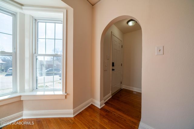 706 HOBBS TERRACE, Jefferson City, MO 65101