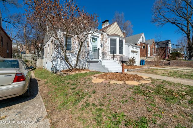 706 HOBBS TERRACE, Jefferson City, MO 65101