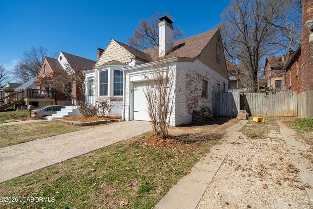 706 HOBBS TERRACE, Jefferson City, MO 65101