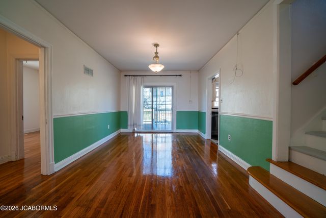 706 HOBBS TERRACE, Jefferson City, MO 65101