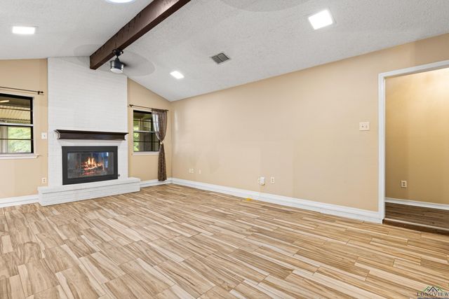1203 Ashbourne Ln, Longview, TX 75605