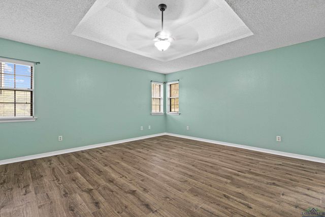 1203 Ashbourne Ln, Longview, TX 75605