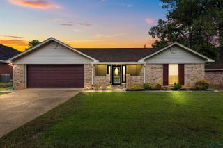 1203 Ashbourne Ln, Longview, TX 75605